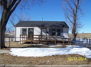 2043 N Hydraulic Ave, Wichita, KS 67214