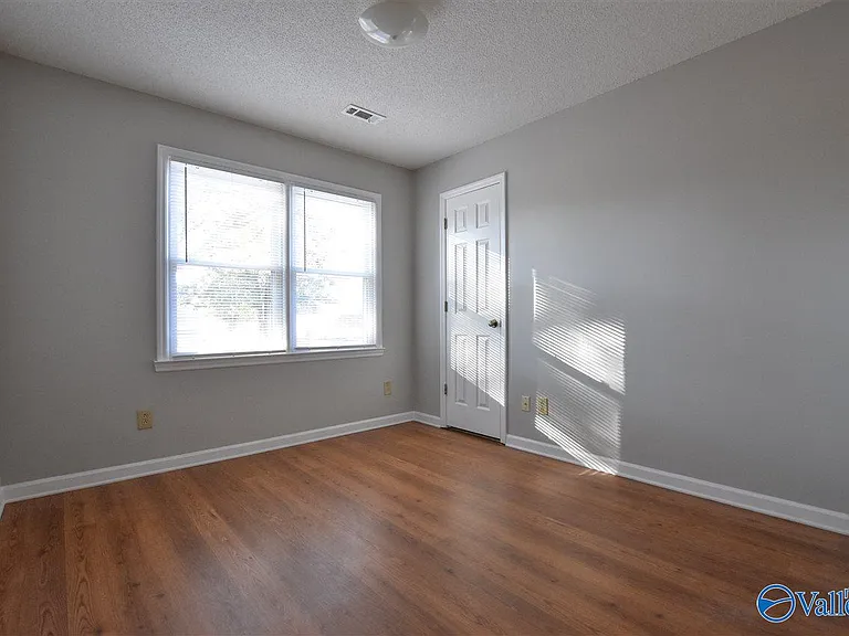 122 Lewis Ln — Photo 17