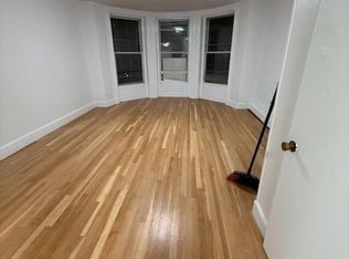 513 Beacon St #3A, Boston, MA 02115