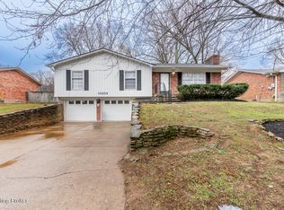 10209 Eve Dr, Louisville, KY 40272