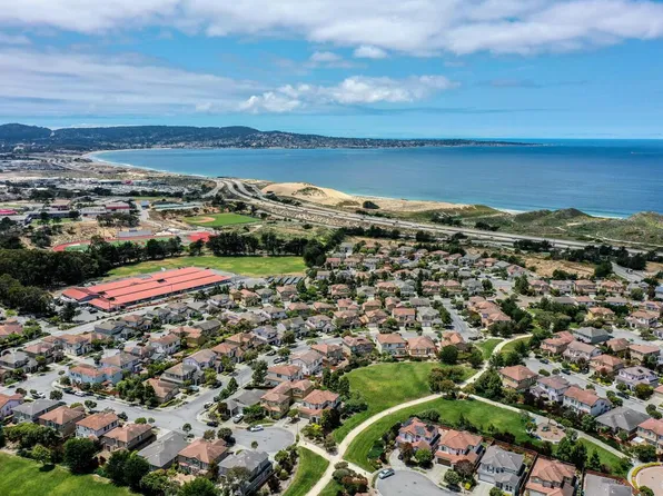 5035 Peninsula Point Dr, Seaside, CA 93955