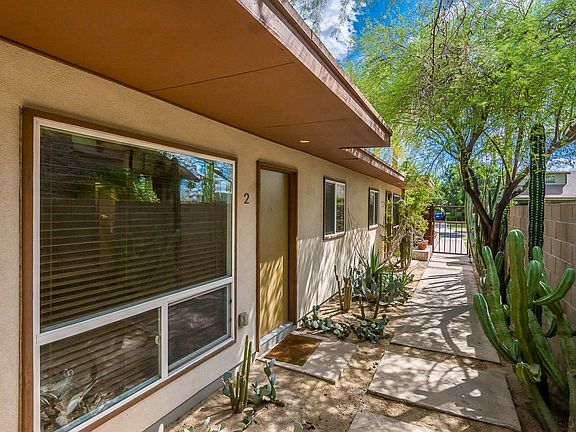 5th image of 88 W Lynwood St APT 3