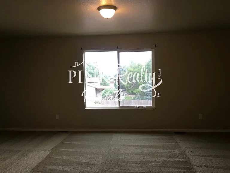 2317 Washo Cir — Photo 23