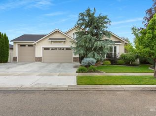 6306 W Braveheart St, Eagle, ID 83616