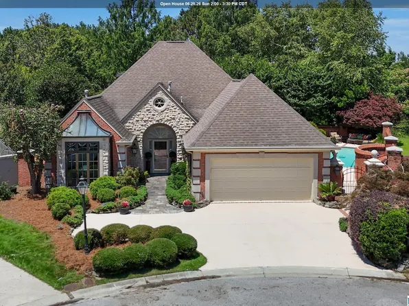 345 Willow Crest Ln, Birmingham, AL 35244