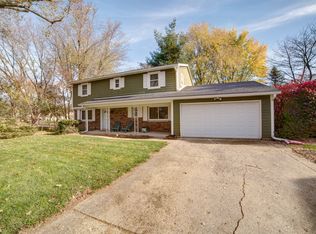 1042 Wembley Ct, Indianapolis, IN 46260