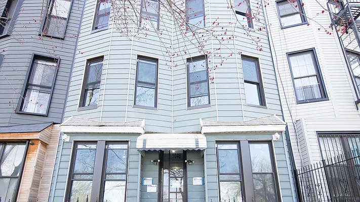 Rented by Nooklyn NYC LLC | media 11