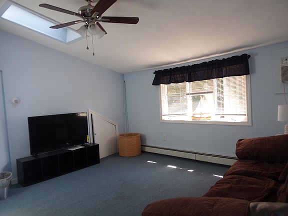 5th image of 88 Highland Ave