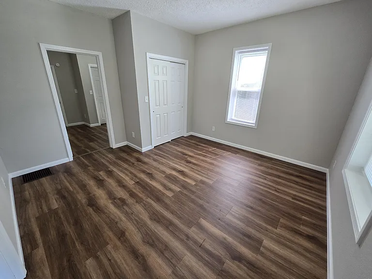 3532 Fullerton Ave — Photo 23