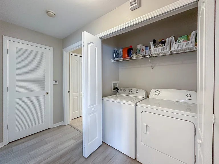 5006 Mangrove Aly #10-101 — Photo 23
