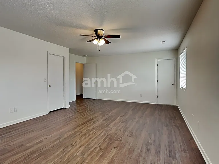 808 Topsail Dr — Photo 11