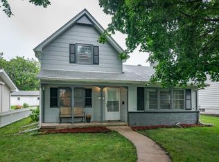 631 8th Ave S, Hopkins, MN 55343