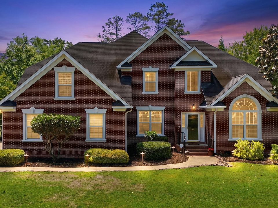1st image of 200 Cedar View Dr