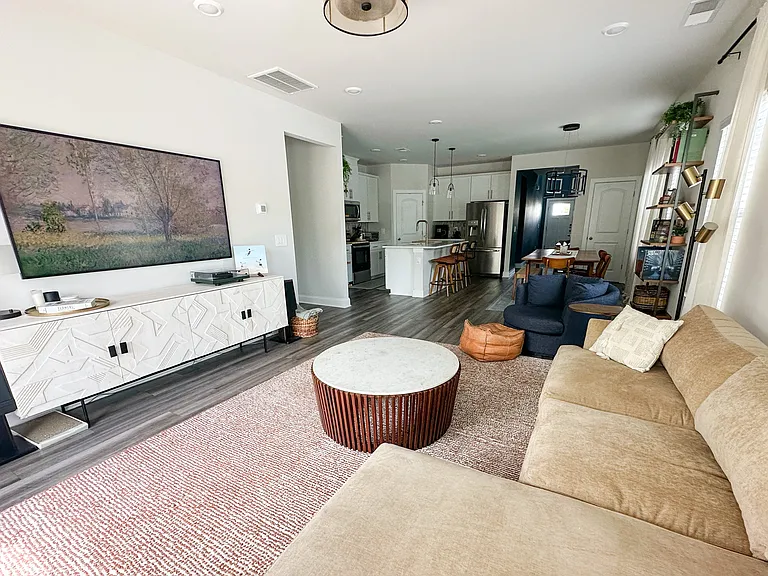 4421 Skyridge Dr — Photo 12