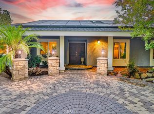 2043 Erbes Rd, Thousand Oaks, CA 91362