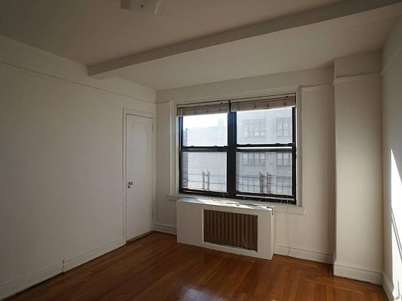 4th image of 455 W 34th St APT 2A