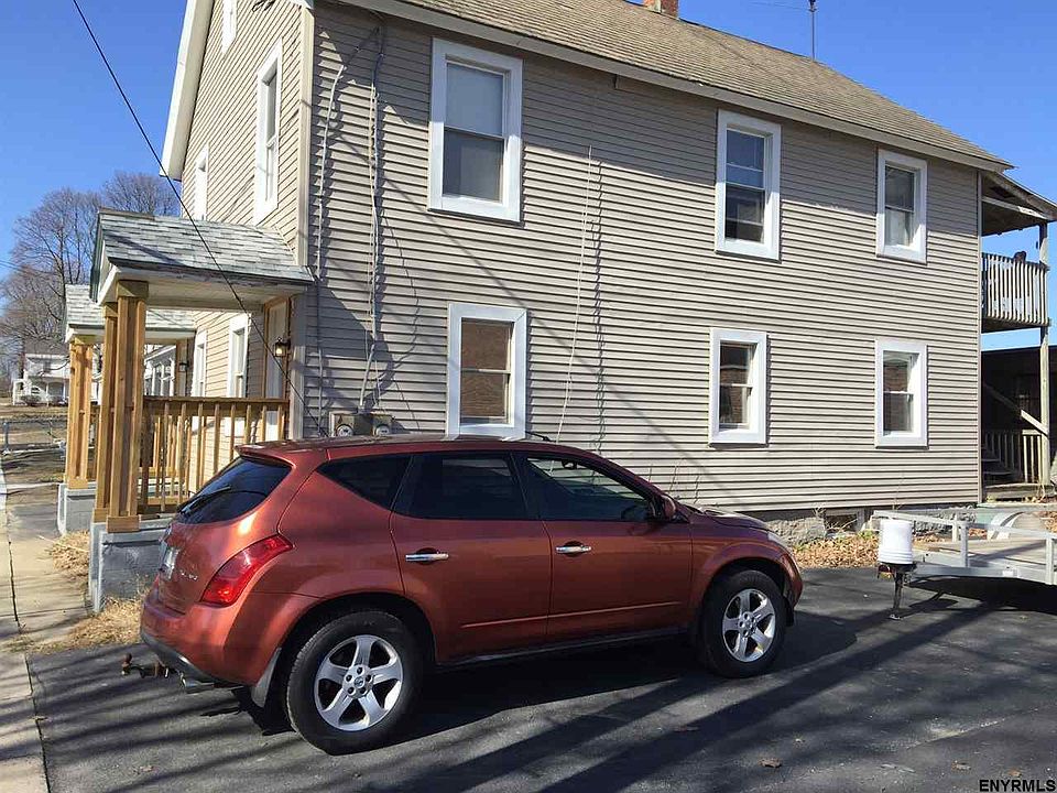2nd image of 5 Platt St