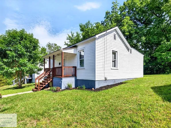 45 Garland St, Danville, VA 24541