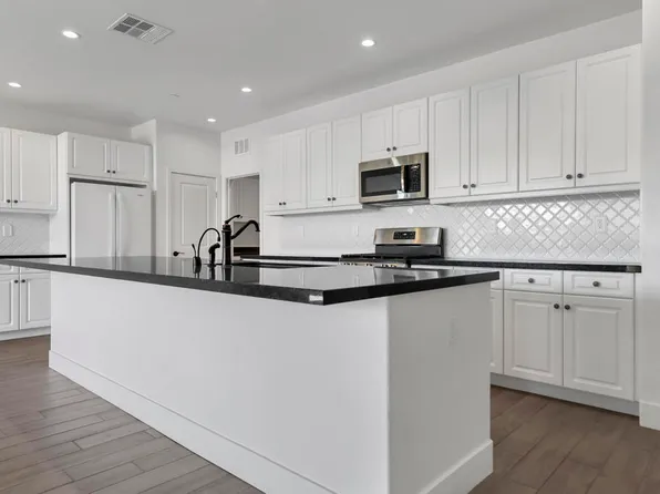 82410 Murray Canyon Dr, Indio, CA 92201
