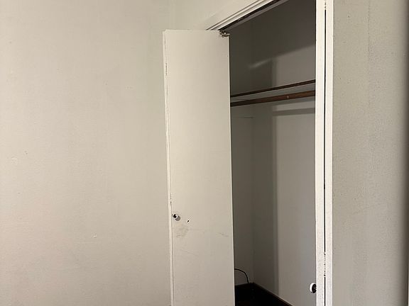 3rd image of 2622 Avenue B