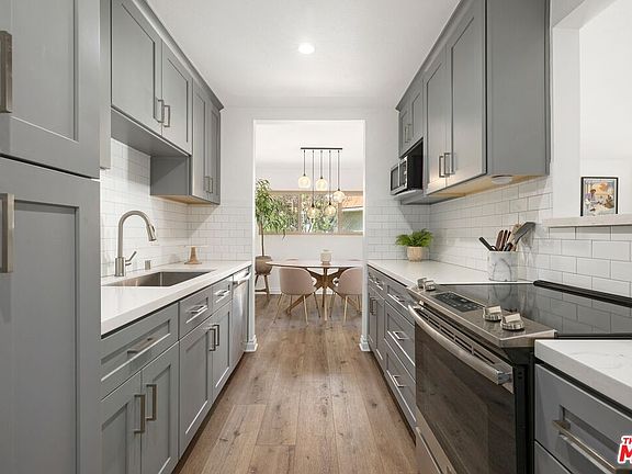3rd image of 4732 Park Granada Unit 223