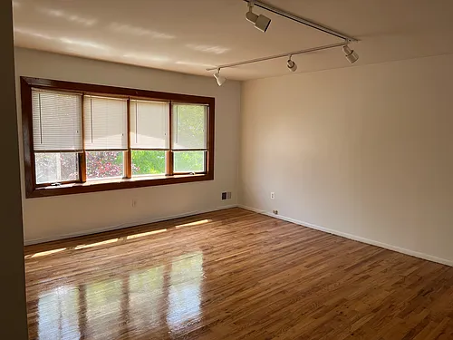 (Undisclosed Address) Photo 1