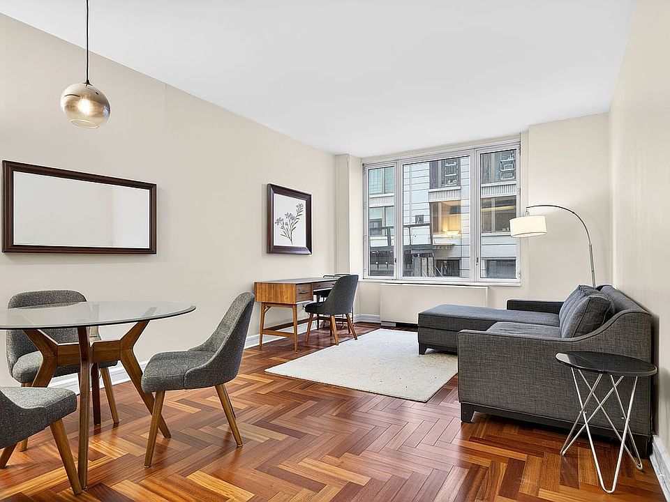 1st image of 220 Riverside Blvd APT 3R