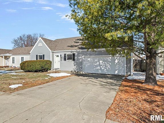 3rd image of 4117 Marie Dr