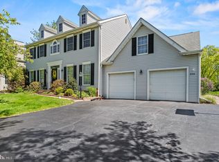 256 Mallard Dr E, North Wales, PA 19454