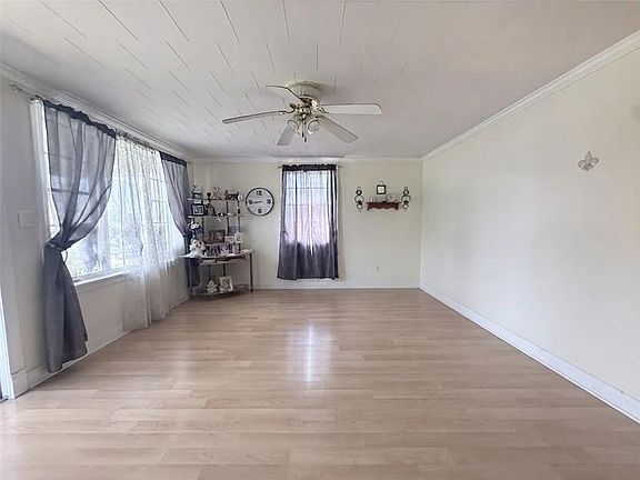 4th image of 5471-5485 Jean Lafitte Blvd
