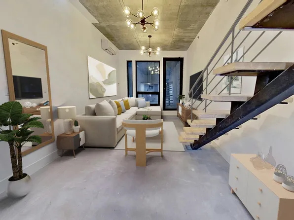 27 Montrose Avenue image 7 of 30