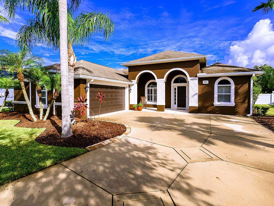 1st image of 627 Marisol Dr