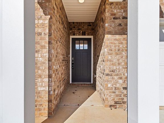 5th image of 535 E River Landing Blvd