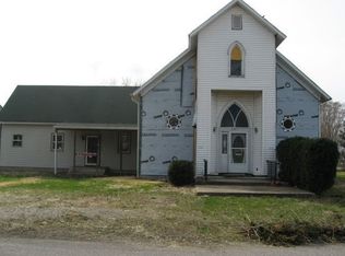 207 Duell St, Milmine, IL 61855