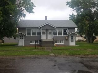 713 Grace Ave, Worland, WY 82401