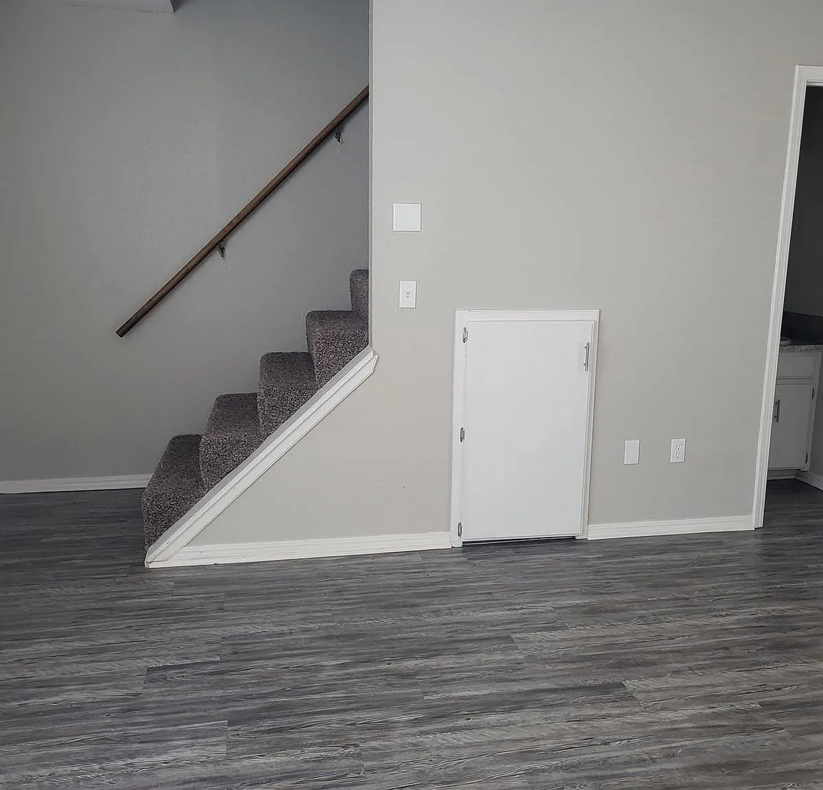 1704 Center Drive — Photo 2