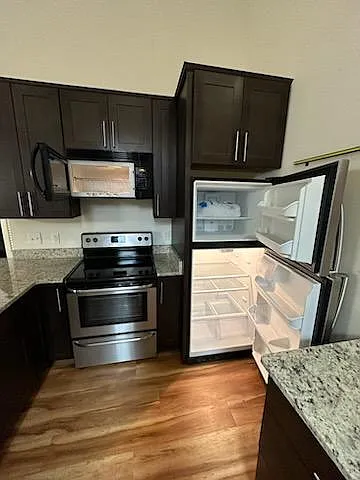 231 State St #205 — Photo 6