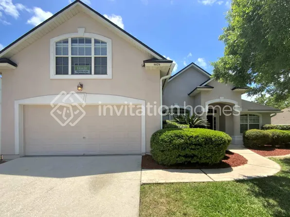 8678 Canopy Oaks Dr, Jacksonville, FL 32256