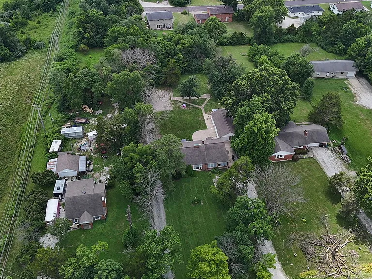 2910 Mexico Gravel Rd — Photo 26