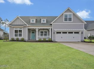 65 Draft Line Ct, Hampstead, NC 28443