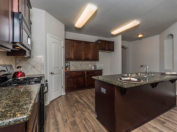 2nd image of 106 Merrydale Ln