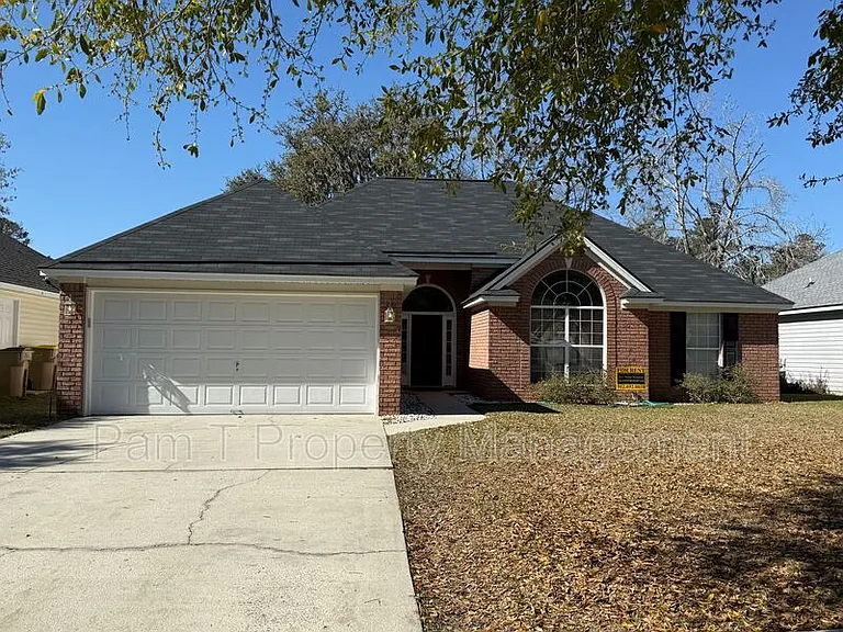 257 Shady Oak Cir — Photo 1