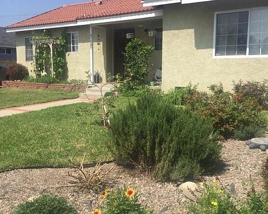 2nd image of 2221 Laurel Ave