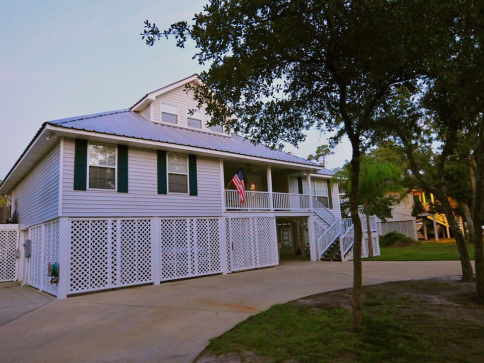 1st image of 118 Dogwood Ln