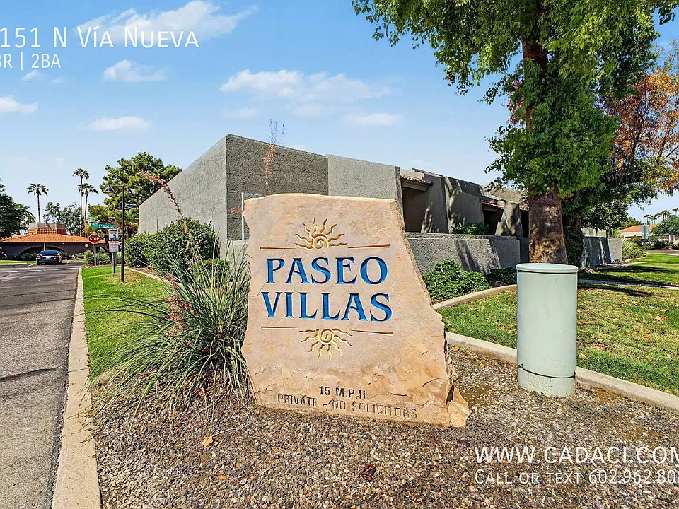 7151 N Via Nueva