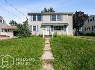 7 Carol Pl UNIT 2, Edison, NJ 08817