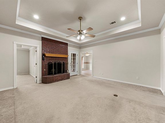 4th image of 23008 Whispering Meadow Dr