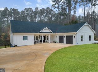 204 Blackberry Ln, Thomasville, GA 31792