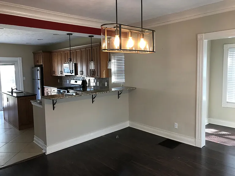 4543 Carrollton Ave — Photo 14