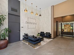 39 S Los Robles Ave #6017, Pasadena, CA 91101